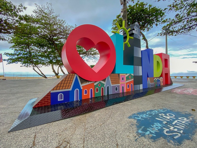 Letreiro de Olinda, na orla da cidade