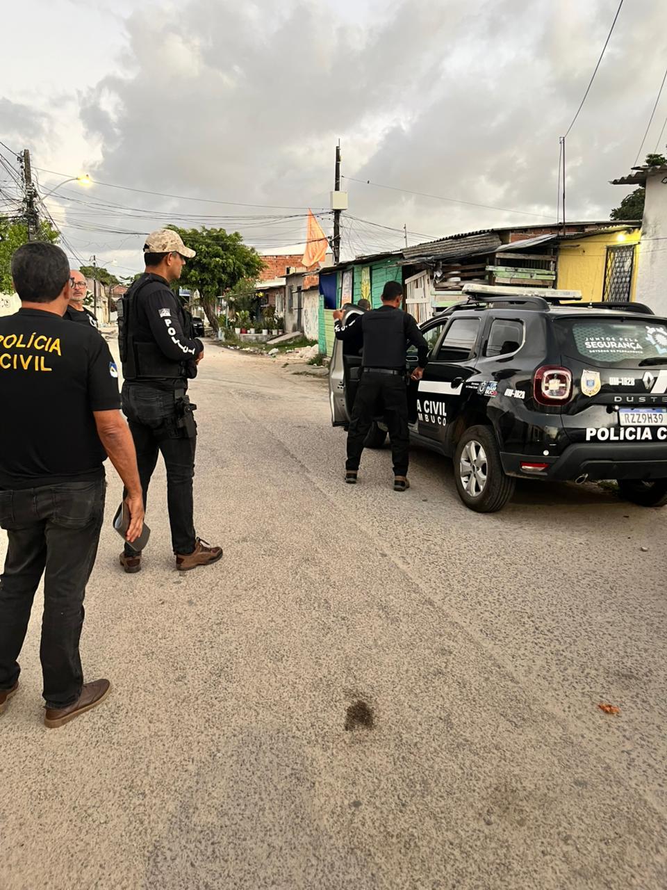 Operação cumpre mandados em cidades de Pernambuco e da Paraíba