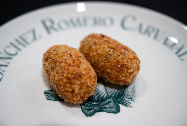 As croquetas, que são diferentes do croquete brasileiro, foram estrelas principais em concurso gastronômico, na Espanha