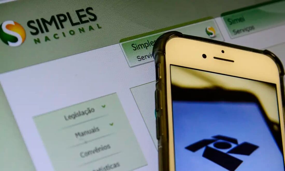 Microempreendedores individuais (MEIs) e pequenas empresas excluídos do Simples Nacional têm até a sexta-feira (31) para optar novamente e continuar com os benefícios do regime simplificado.