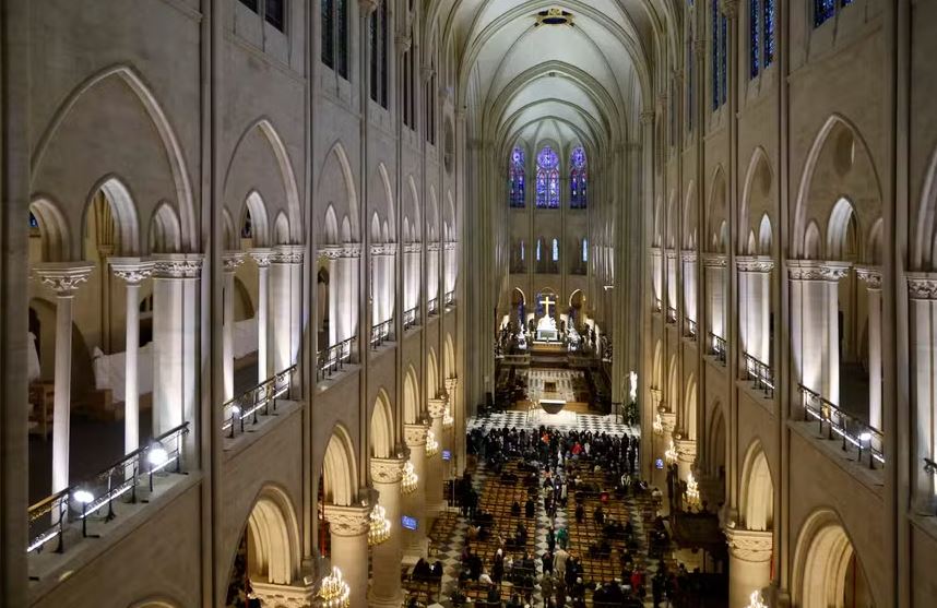 Antes do incêndio que devastou Notre Dame em abril de 2019, a estimativa de público era de 23.500 pessoas