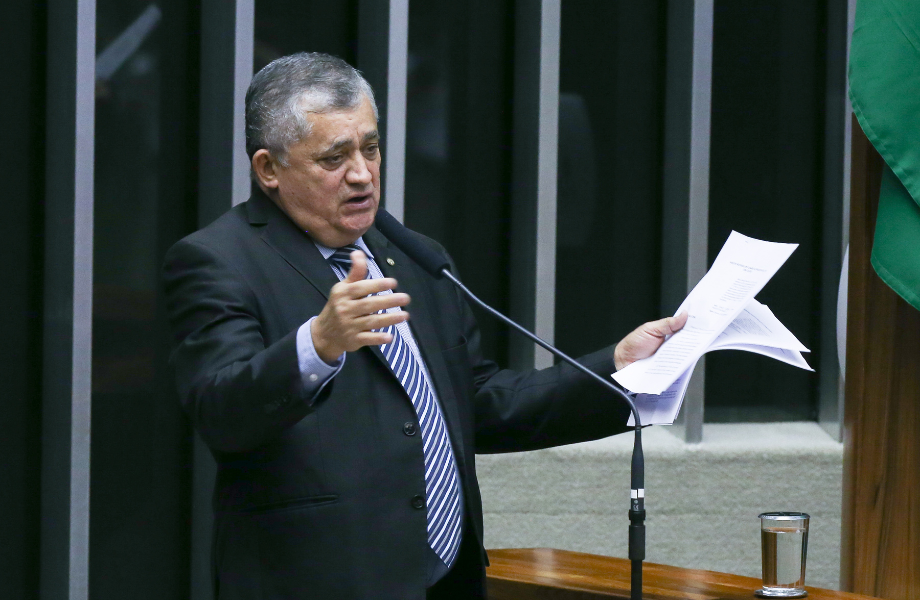 líder do governo na Câmara dos Deputados, José Guimarães (PT-CE)