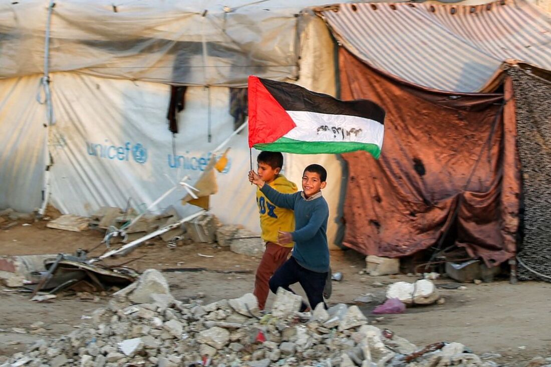 O cessar-fogo no território palestino começar neste domingo