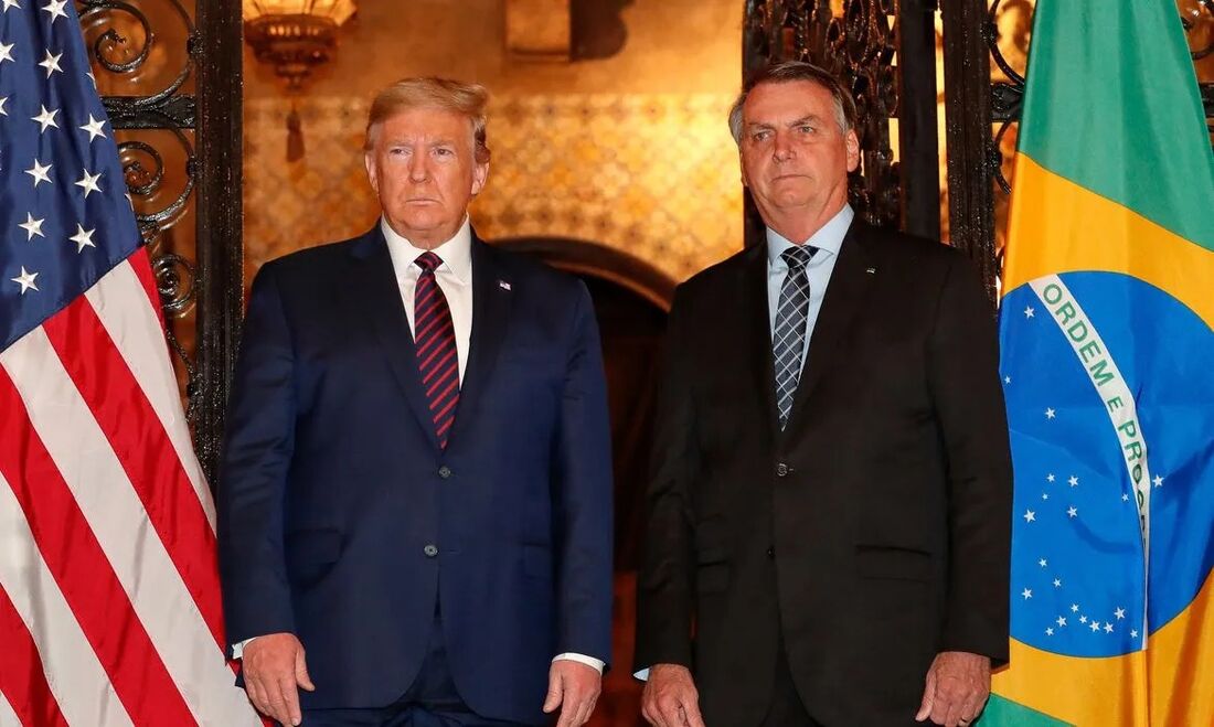 Donald Trump e Jair Bolsonaro em foto de 2021