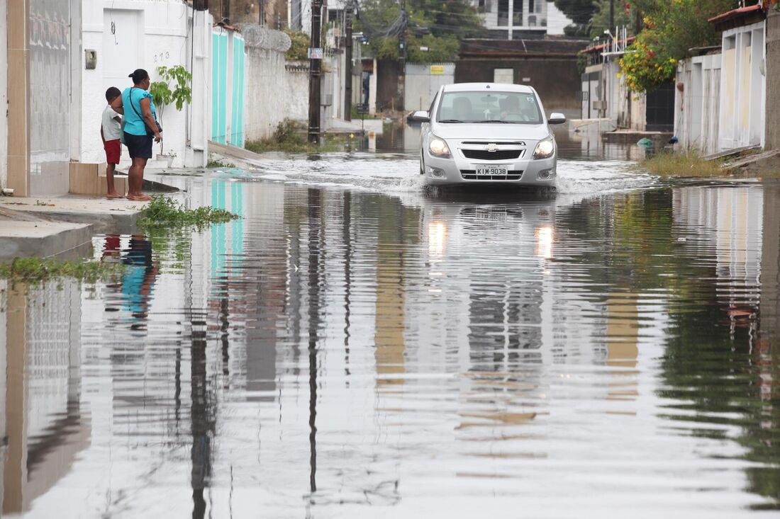 Ponto de alagamento no Recife por conta das chuvas