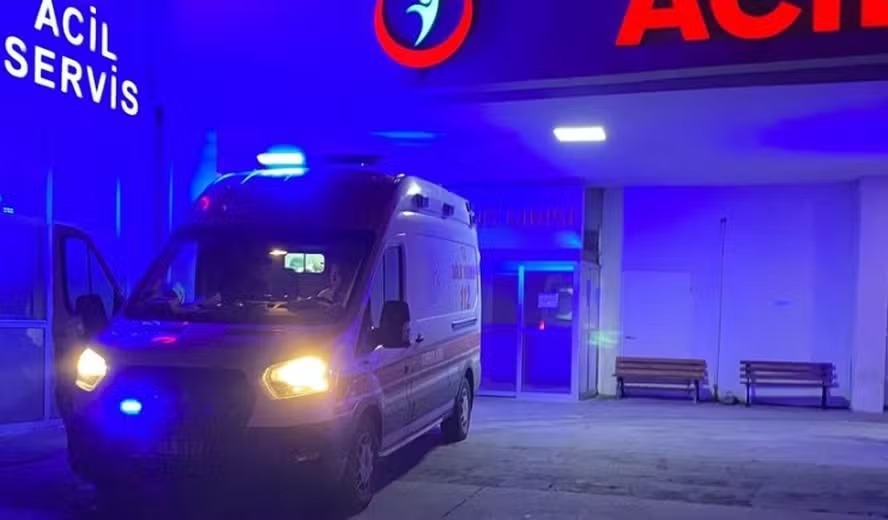 Socorro médico em Istambul tem se ocupado cada vez mais de casos de intoxicação alcoólica 