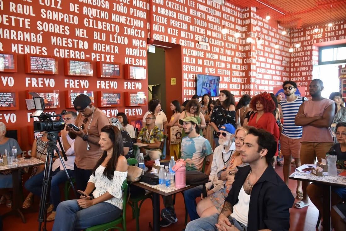 Festival teve detalhes da programação anunciados em coletiva de imprensa, com a presença de grandes artistas ligados ao frevoi