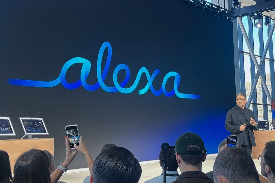 Panos Panay, vice-presidente de dispositivos e serviços da Amazon, fala sobre a