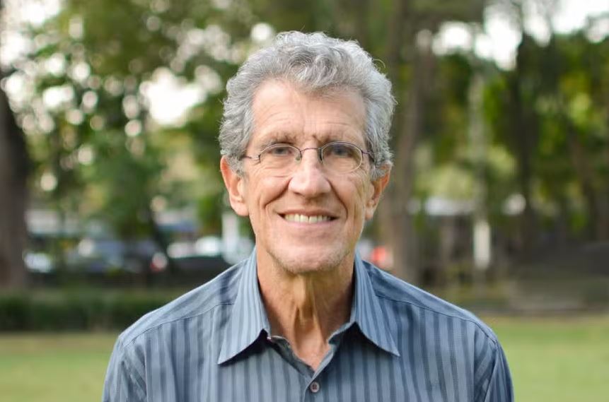 Pesquisador da USP Carlos Monteiro é escolhido como um dos nomes mais influentes de 2025 no mundo