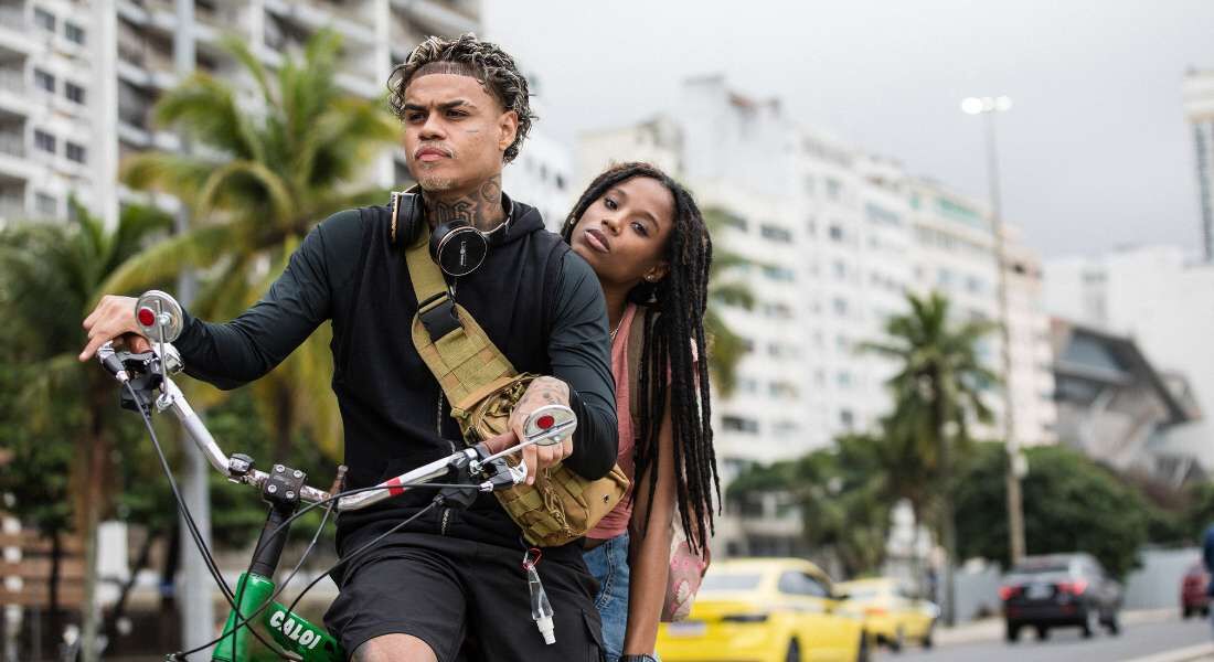 Cabelinho vive jovem que sonha se tornar cantor de trap 