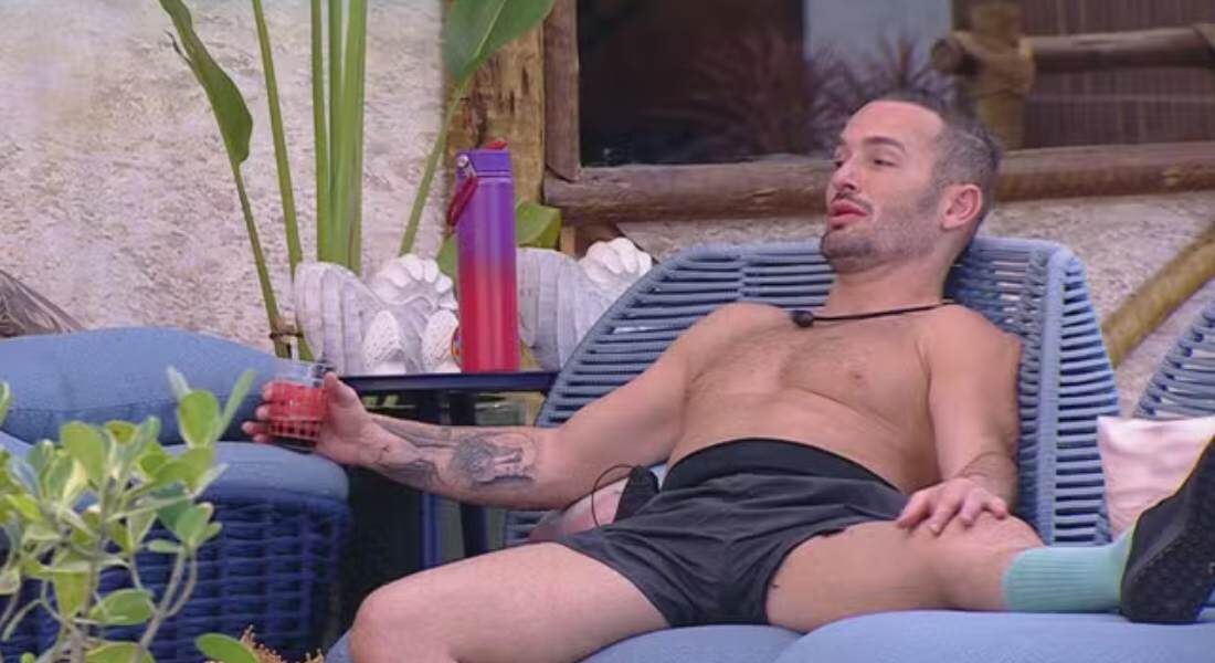 Diego Hypolito revelou que já morou com namorados em duas ocasiões 