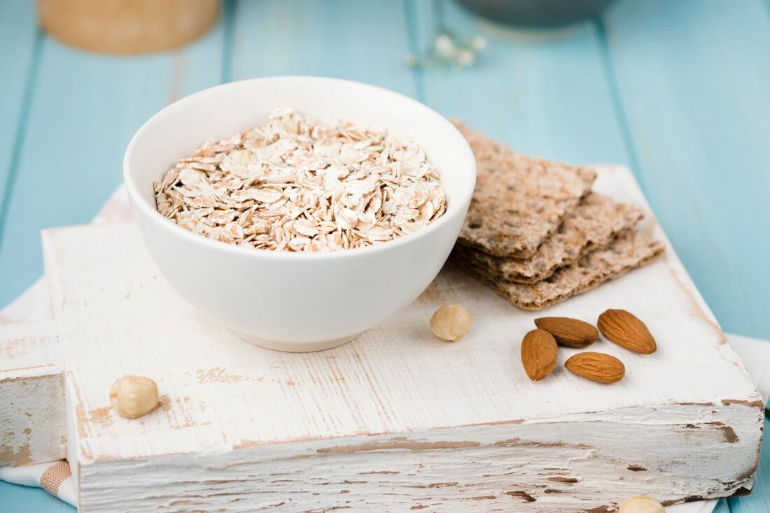 Entre as farinhas que melhoram a digestão está a de aveia