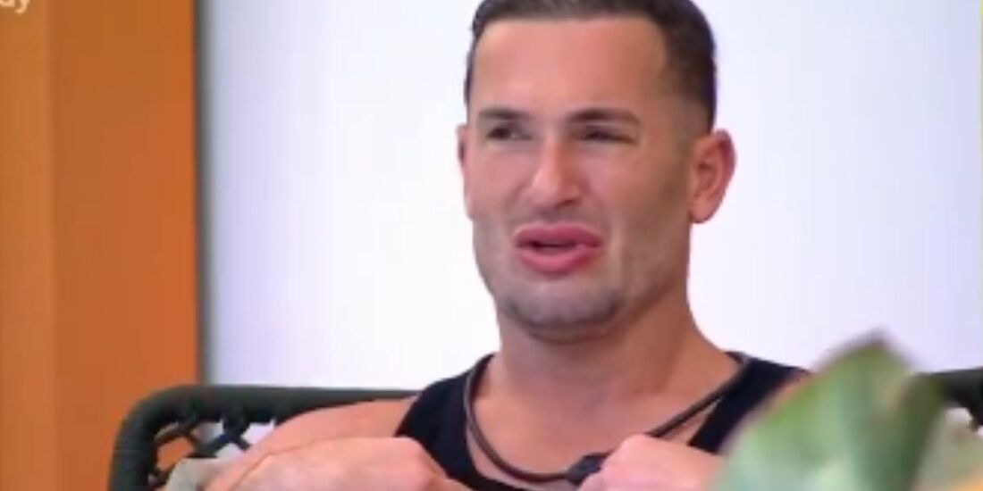 Diego Hypolito tomou partido de Vitória Strada após a discussão