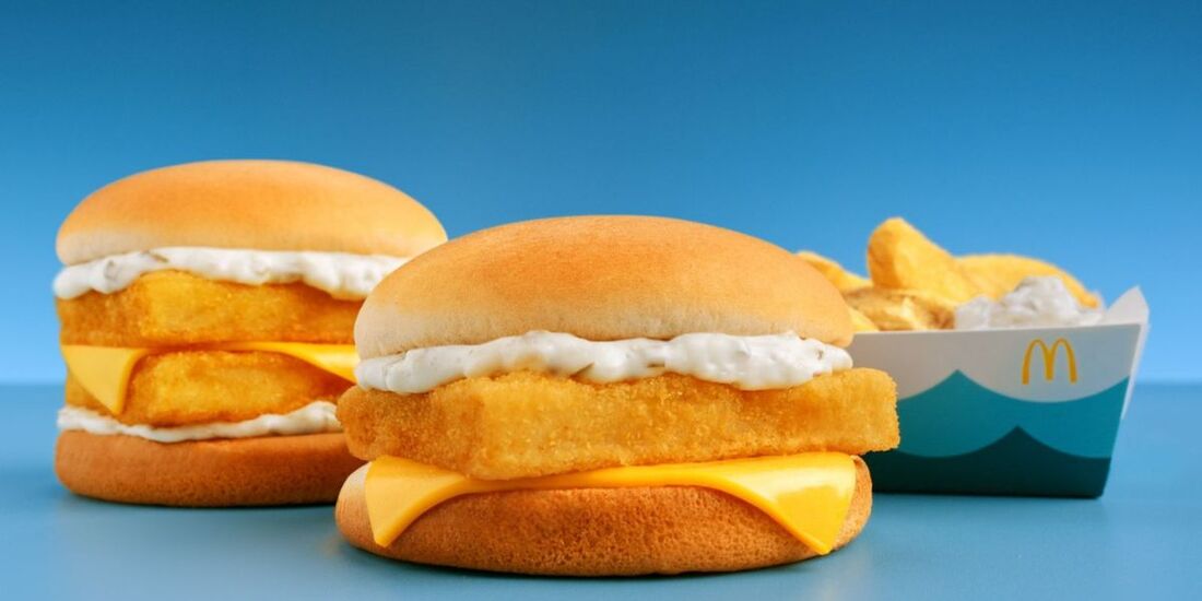 O McFish & Chips, lanche do Mcdonald's, o sanduíche vem acompanhado de batatas rústicas com molho tártaro
