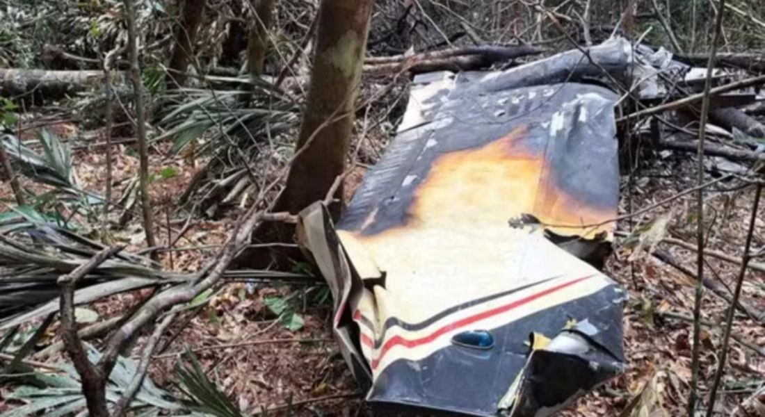 FAB abate avião venezuelano que entrou clandestinamente no espaço aéreo do Brasil