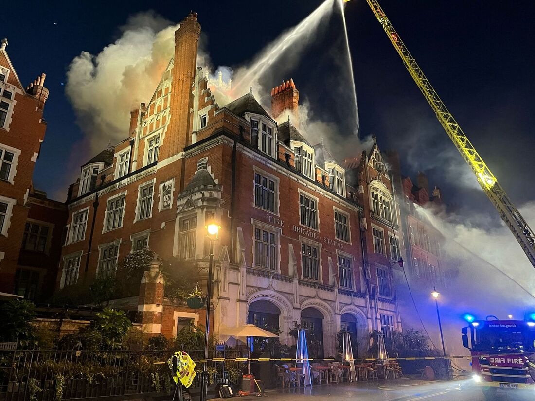 Hotel em Marylebone, Londres, pega fogo