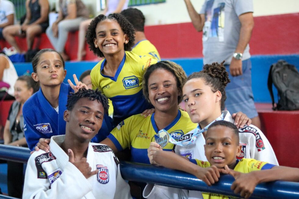 Alunos do Judô do Movimento Pró-Criança, octacampeão no Campeonato Pernambucano