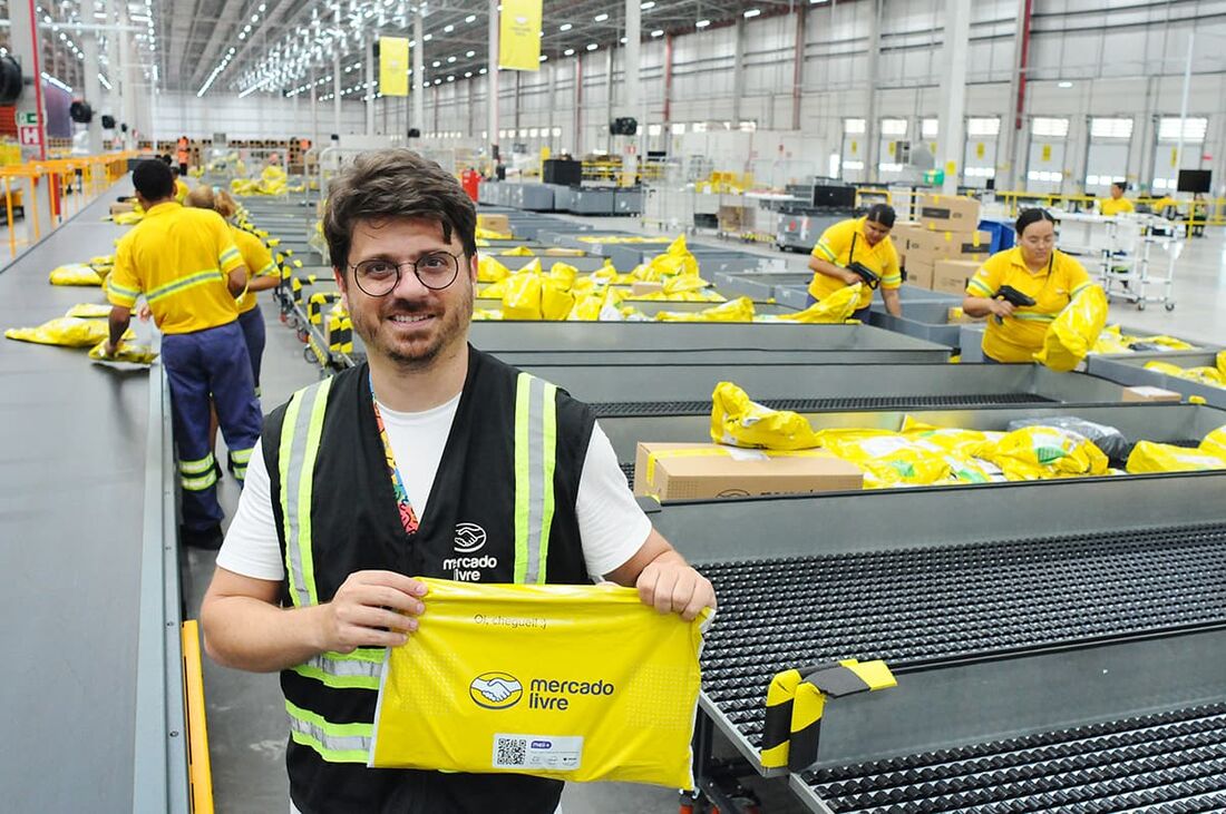 Bruno Ribeiro, líder de operaão do Centro de Distribuição de PE