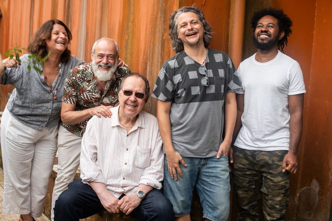 Carlos Malta e Pife Muderno lançam, nesta terça (11), "Edu Pife", álbum em tributo a Edu Lobo