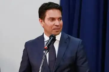 Atualmente, Ramagem é deputado federal. Por estar na função, ele foi beneficiado com a suspensão de parte das acusações e responde somente a três dos cinco crimes imputados pela PGR