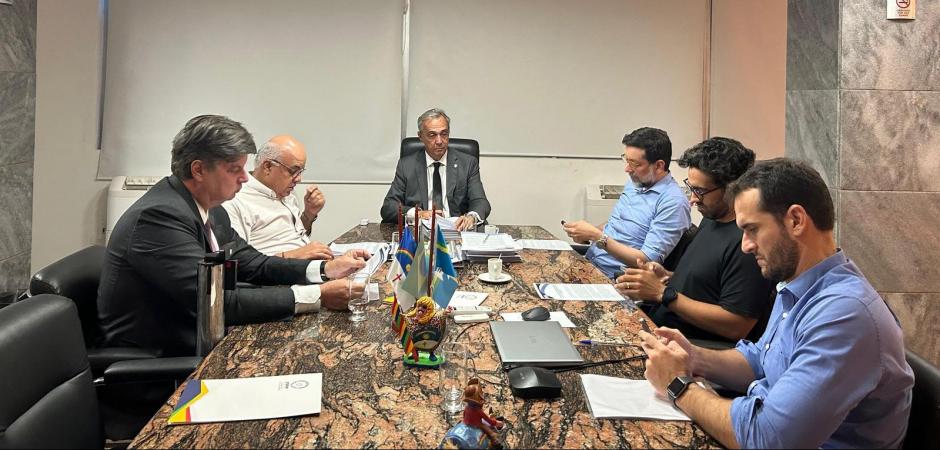 Clubes se reuniram na sede da FPF