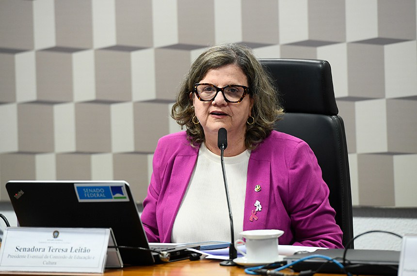 Teresa Leitão foi eleita senadora em 2022, primeira mulher a alcançar tal função no Estado