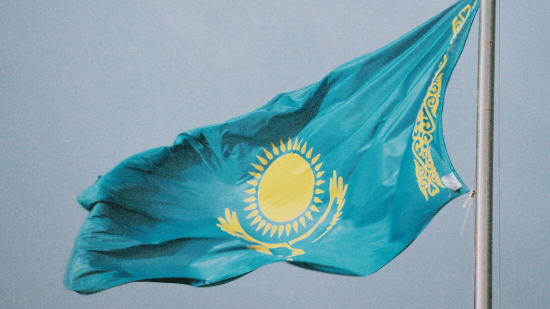 Bandeira do Cazaquistão