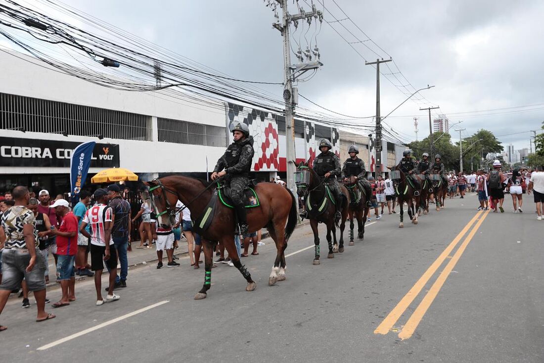 Crime aconteceu nas imediações do Estádio do Arruda, palco da partida