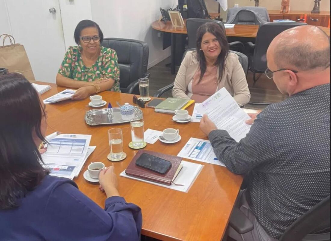 Prefeitura de Nazaré da Mata solicita instalação de cozinhas comunitárias ao Governo do Estado