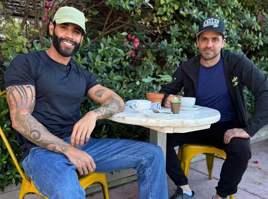 Gusttavo Lima se reúne com Pablo Marçal em Miami