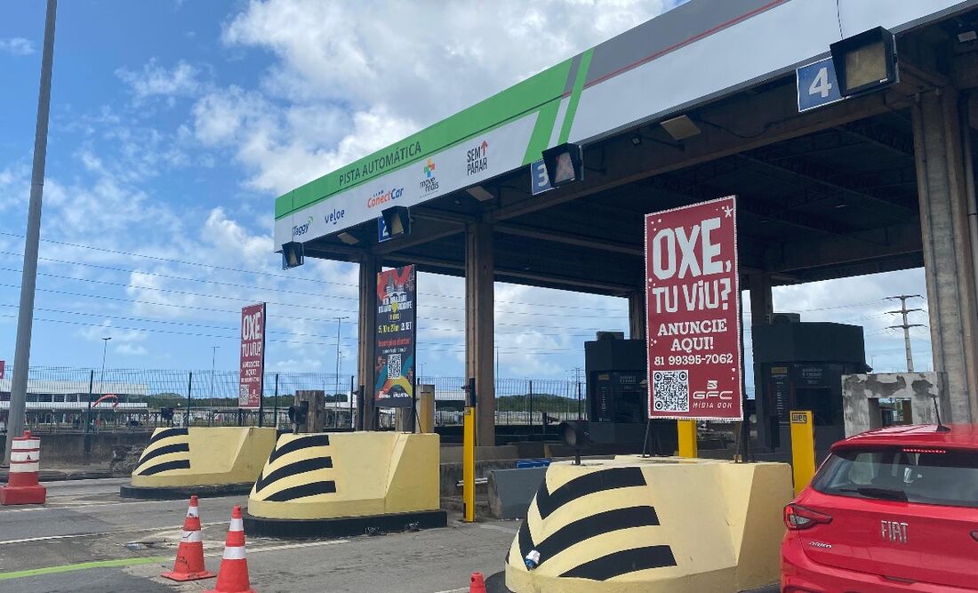 Para reduzir congestionamento, motoristas que viajam para o liroral sul poderão contar com operações de pedágios extras