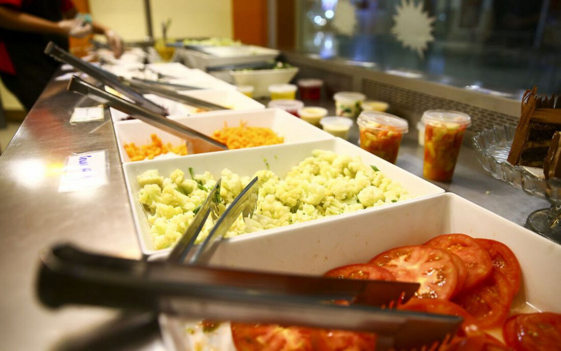 Maioria dos brasileiros se preocupa com desperdício de alimentos em restaurantes