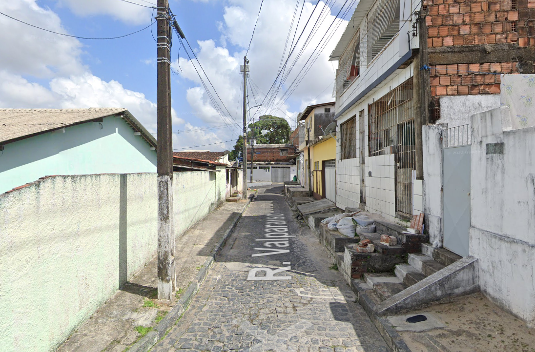 Crime aconteceu na residência da família, na rua Valparaíso