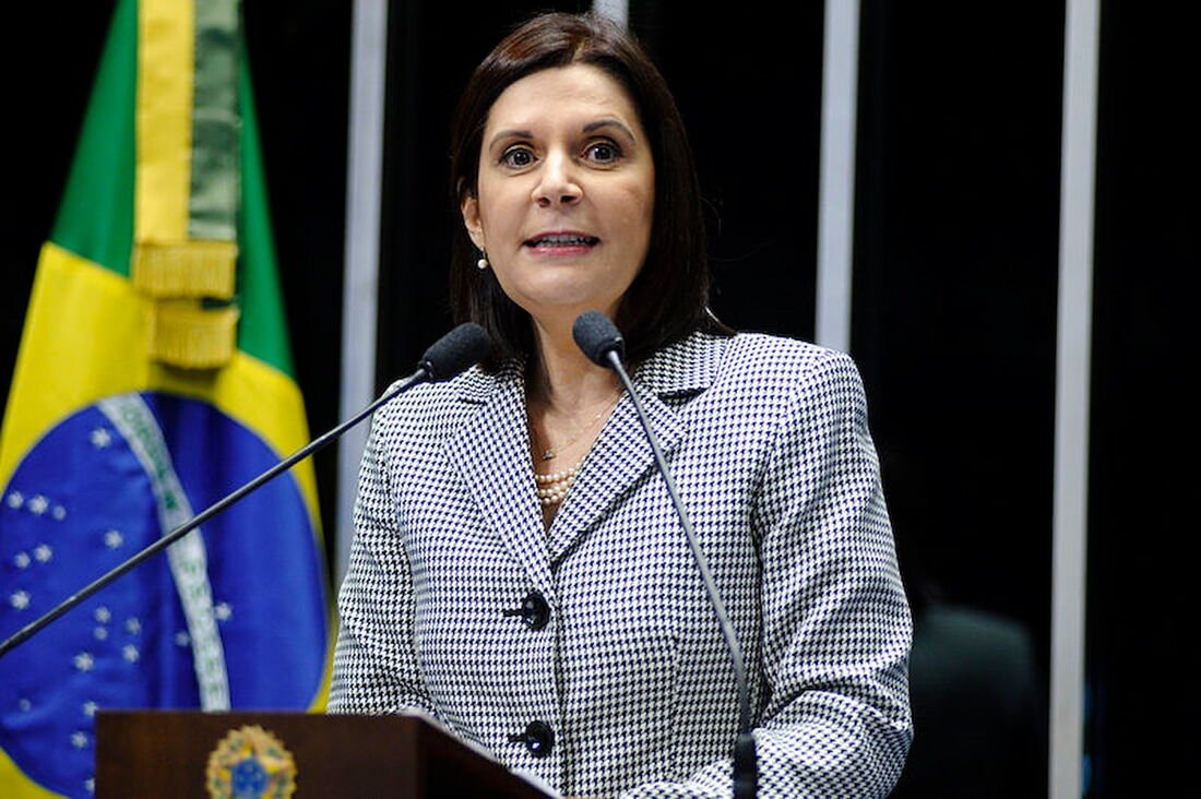 A ministra Maria Elizabeth Rocha, presidente do Superior Tribunal Militar, é uma das mulheres da lista de indicados