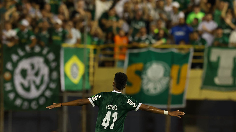 Estêvão brilhou na vitória do Palmeiras diante do São Bernardo