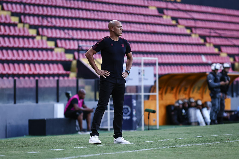 Pepa, treinador do Sport 