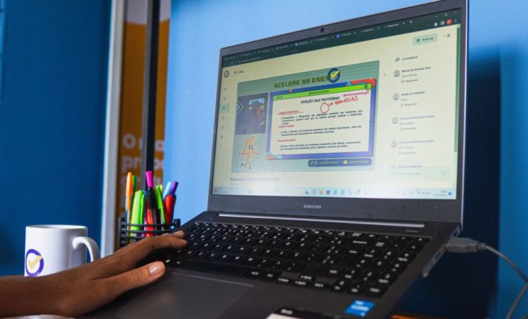 Acelere no Enem oferta curso gratuito para o exame