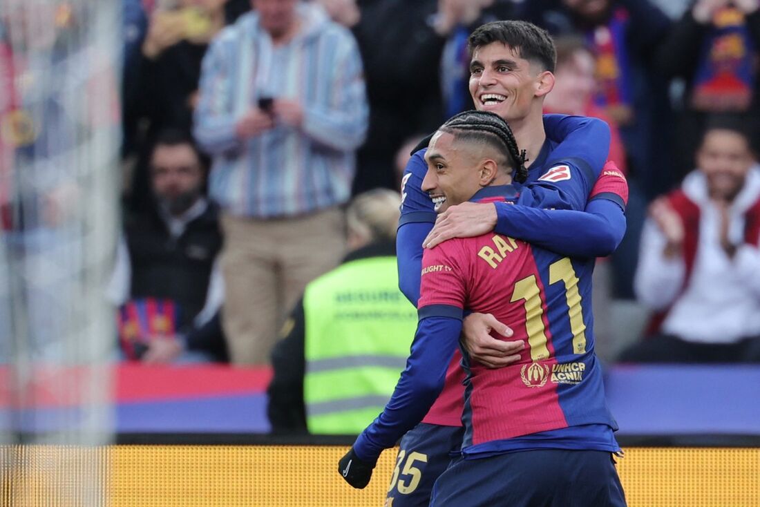 Raphinha é uma das esperanças do Barça contra o Benfica