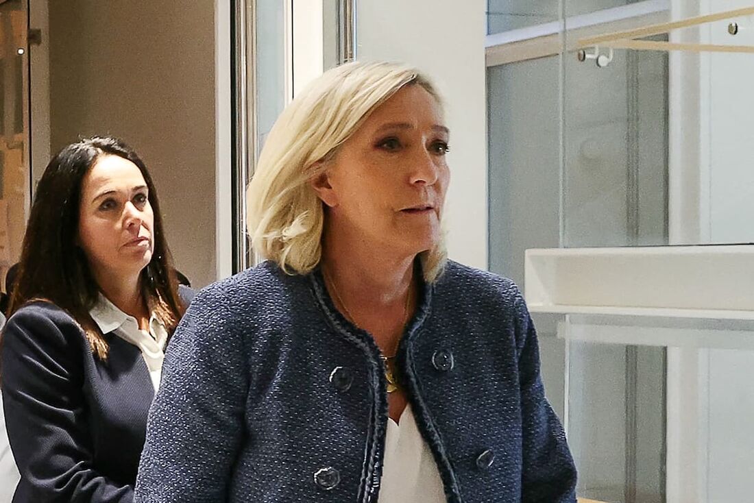 Presidente do grupo parlamentar do partido francês de extrema-direita Rassemblement National (RN), Marine Le Pen