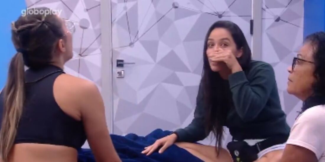 Renata contou sobre o beijo entre João Gabriel e Thamiris