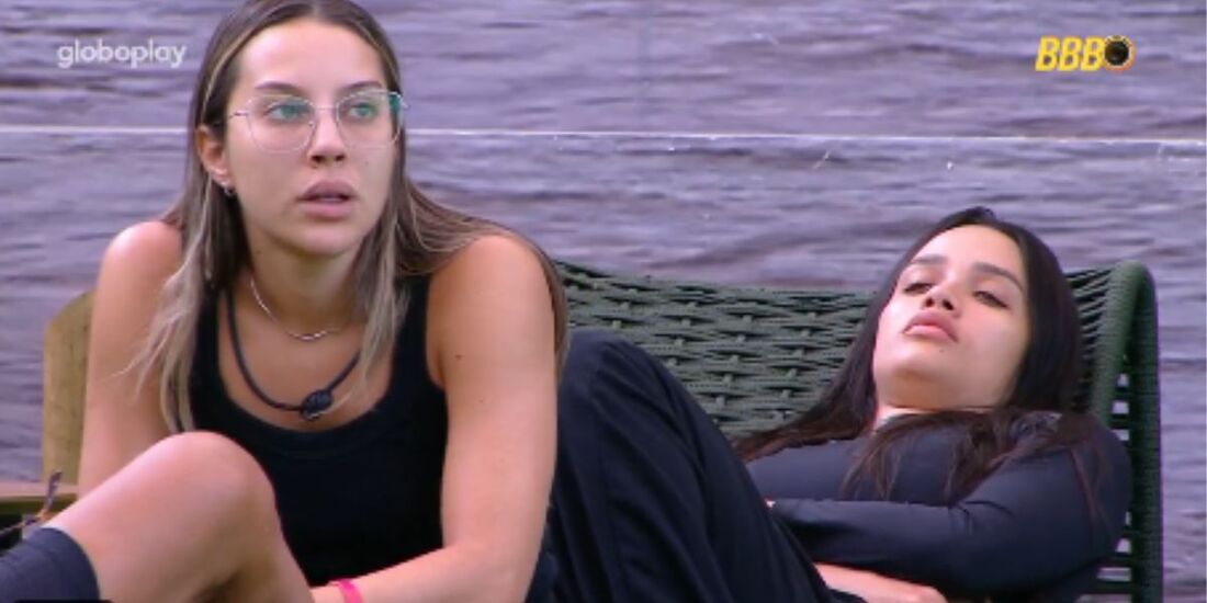 Renata e Eva conversam área externa do BBB 25 sobre Sincerão desta segunda (17)