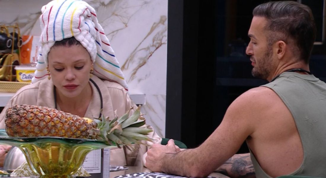 Diego Hypólito reclamou da decisão de sua aliada, Vitória Strada