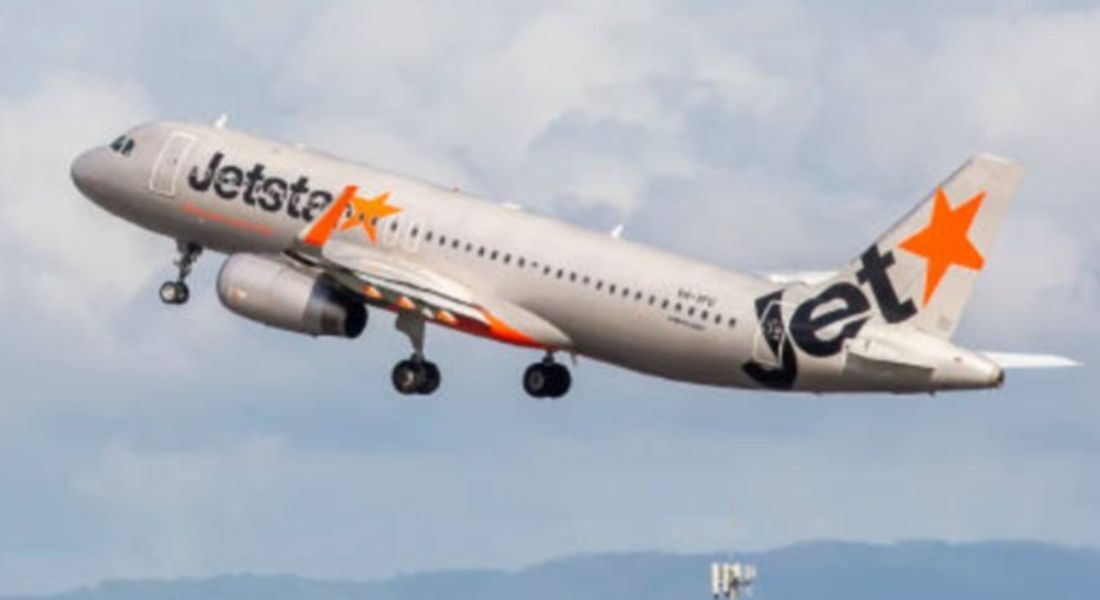 Passageiros interceptam jovem armado que tentou embarcar em avião na Austrália