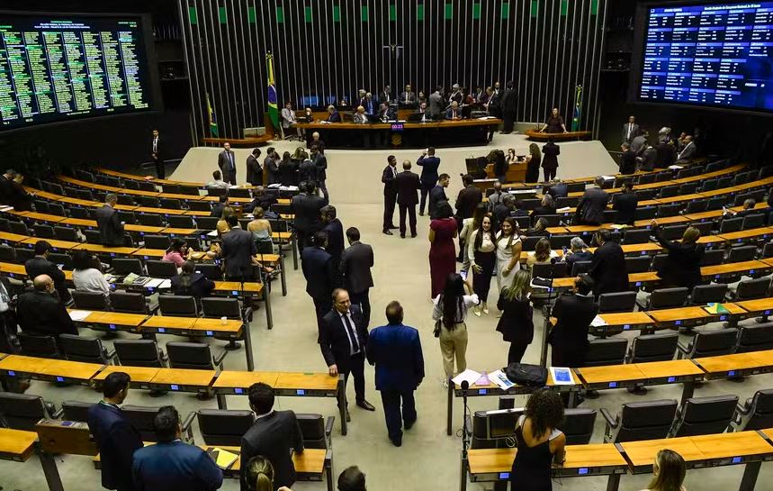 Se aprovado, Camex) terá poderes para suspender concessões comerciais e de investimentos em resposta a países ou blocos econômicos que impactam negativamente a competitividade dos produtos nacionais.