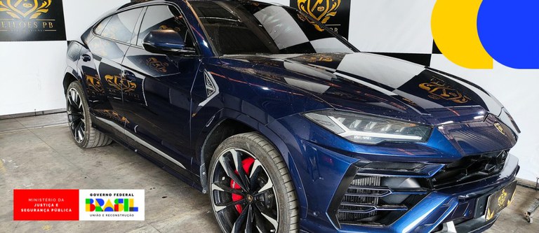 Lamborghini Urus foi apreendida em operação da Polícia Federal na Paraíba