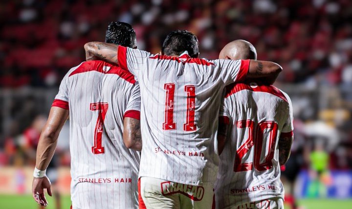 Náutico derrota o Vitória no Barradão