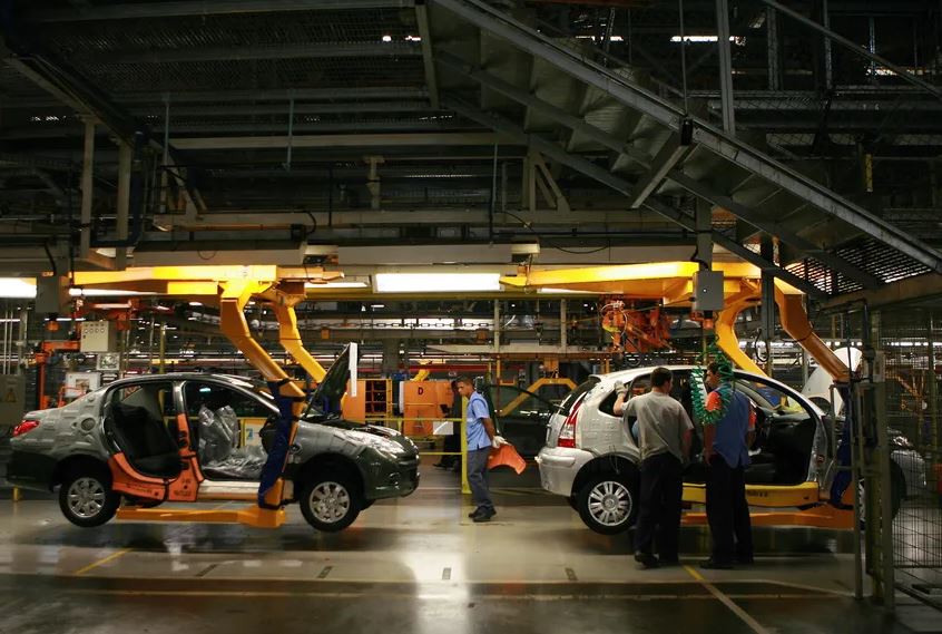 A projeção da Anfavea é de crescimento de 7,8% em 2025, o que, se confirmado, significará 2,75 milhões de unidades montadas no País.