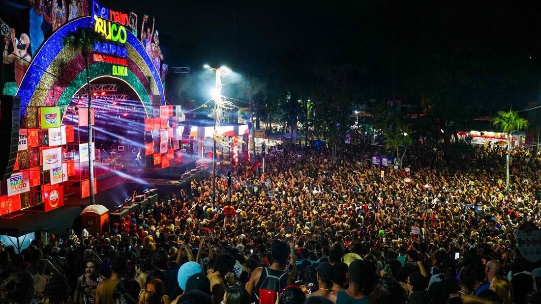 Última noite de programação oficial no Carnaval de Olinda