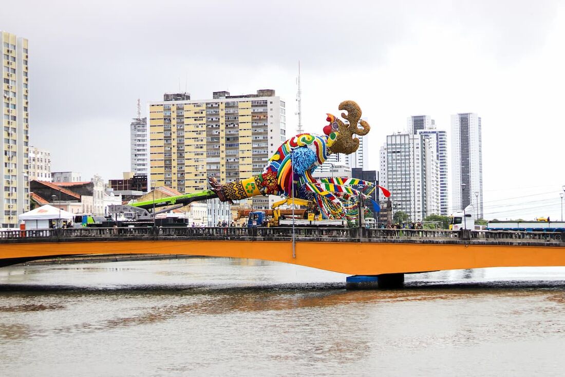 Galo Gigante será desmontado neste domingo (9)
