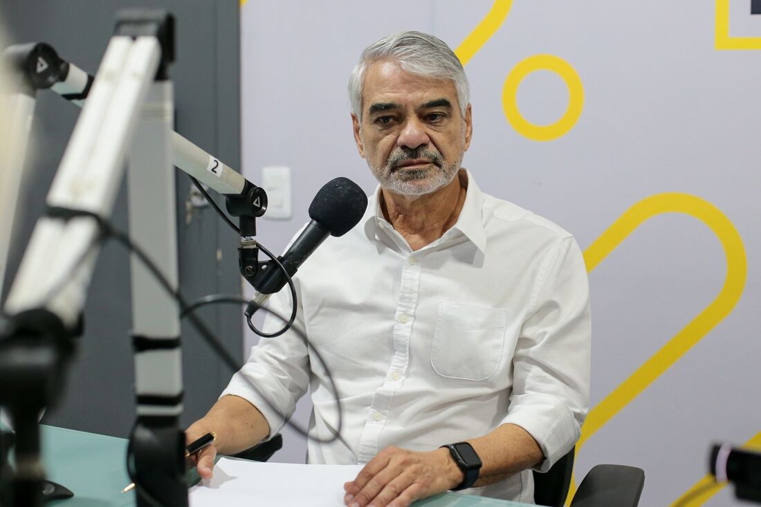 Humberto Costa (PT) em entrevista à Rádio Folha FM 96,7